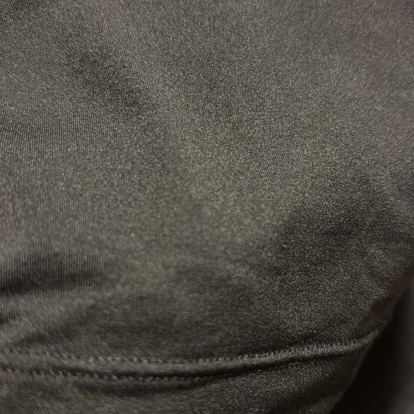 Lot of  Basic Tank tops - Picture 10 of 15